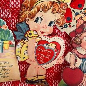 Carta di San Valentino Darling Vintage Kitsch Mechanical Big Eyed Girl "San Valentino sono forte per te"