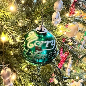Super Cute Fun Kitschy Retro Vintage Plastic Emerald Green White Stencil Snow Merry Christmas Ornament Choosee from 1 to total of 3