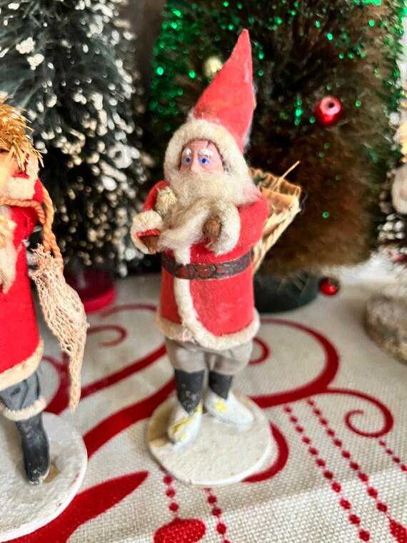 Wonderful Early Kitschy Clay Face Santa Claus Putz Christmas