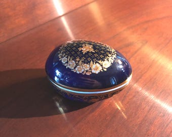 Gorgeous Vintage Limoge Fine Handpainted Porcelain Lidded Gilt Egg Figurine Made in Castel France Easter Decor
