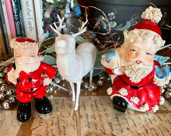 Kitsch vintage Céramique Spaghetti Santa Figurine & Santa Shaker Décorations de Noël du milieu du siècle