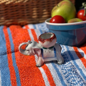 Sweet Vintage White Elephant Ceramic Figural Planter Figurine Made in Japan Nostalgic Kitchsy