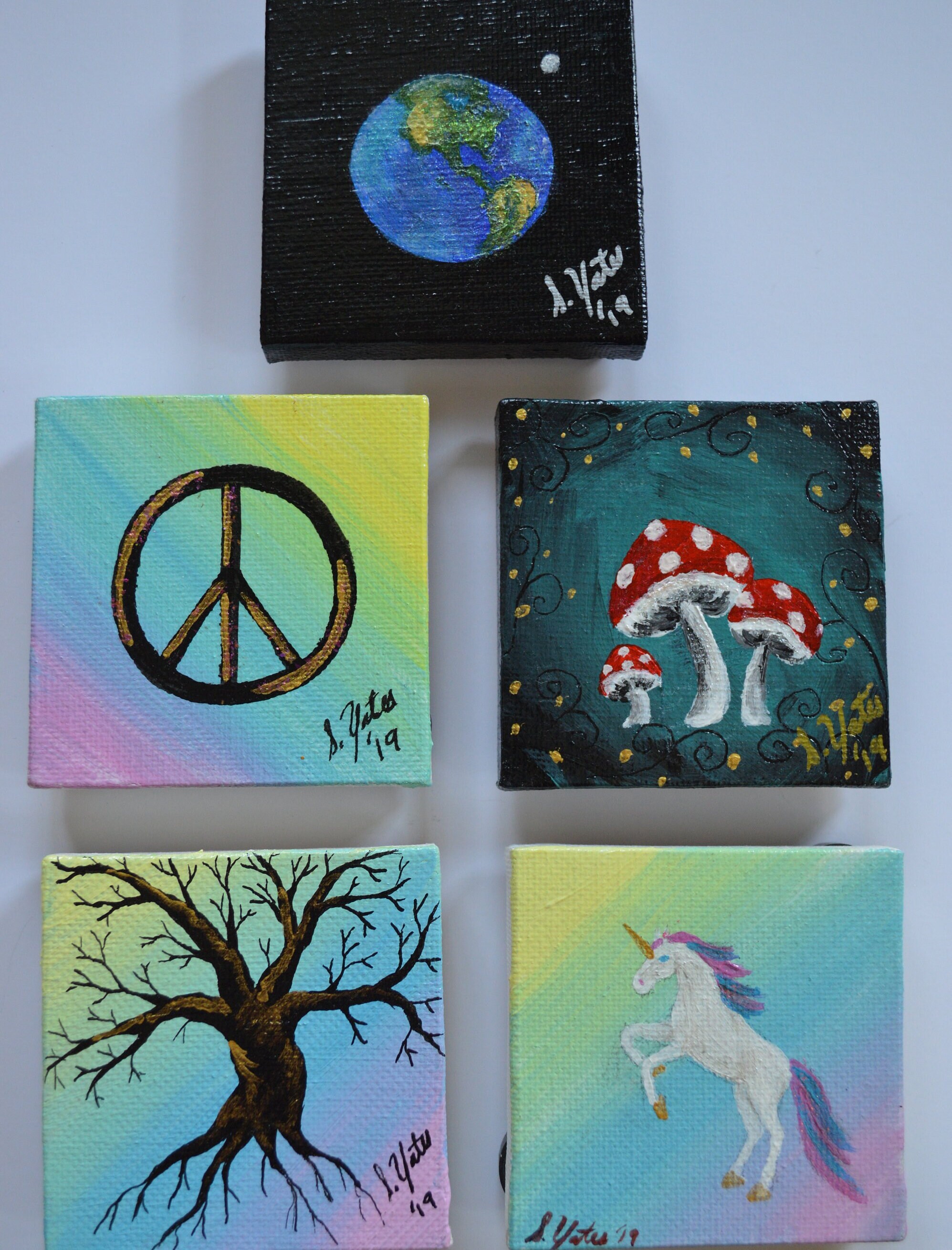 Mini-Canvas Magnets – Our Beautifully Messy House