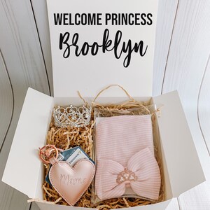 New Baby Gift Box / Baby Gift / Baby Girl Gift / Baby Boy Gift / Baby Shower Gift / Baby Gift Box / Rainbow Baby Gift / Baby Crown