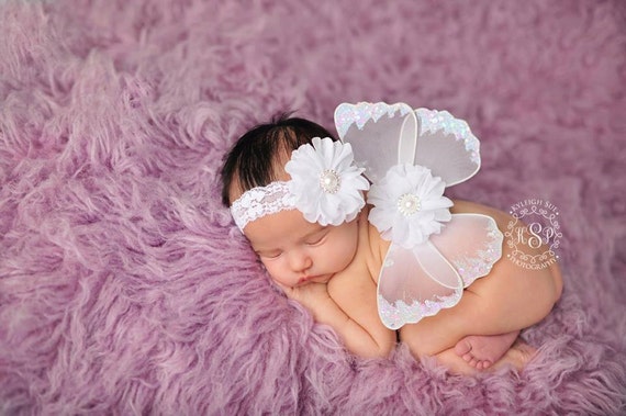 READY TO SHIP, White Butterfly Wing Set, Newborn Wings, Newborn Wing Prop, Baby Wing Prop, Newborn Photo Prop, Newborn Butterfly Wings