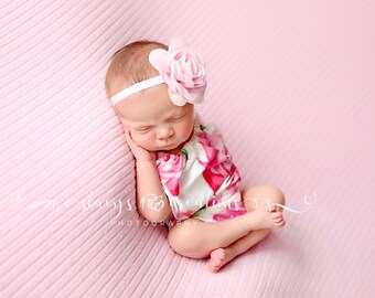 Tutina per neonato con spalle scoperte / Tutina rosa / Tutina in maglia per neonato / Tutina per neonato / Completo in maglia per neonato / Accessorio per neonata