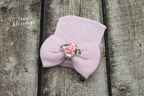 White Rhinestone Flower Newborn Hat, Newborn Hat, Baby Hat, Hospital Hat, Newborn Coming Home Outfit, Newborn Hospital Hat, Newborn Hat