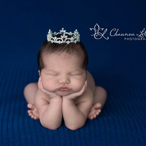 Neugeborenen Strass Krone / Erster Geburtstag Krone / Baby Shower Geschenk / Neugeborenen Foto Prop / Blumenmädchen Krone / Baby Krone / Baby Tiara