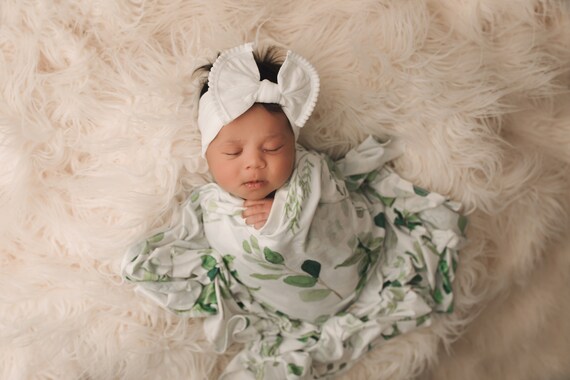 swaddle blanket and bow