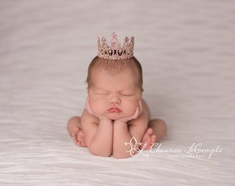 Corona de pedrería rosa para recién nacidos / Corona de primer cumpleaños / Regalo de baby shower / Accesorio fotográfico para recién nacidos / Niña de las flores / Corona de niña / Tiara para bebés