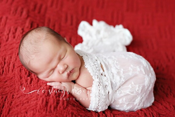 Delicate Lace Wrap / Newborn Photo Prop / Newborn Wrap / Newborn Lace Wrap