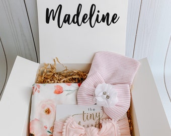Nouveau coffret cadeau bébé / cadeau bébé / cadeau bébé fille / cadeau bébé garçon / cadeau baby shower / coffret cadeau bébé / cadeau bébé arc-en-ciel / couronne de bébé