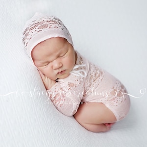 Lace Romper and Bonnet / Newborn Romper / Newborn Lace Romper / Ivory Lace Newborn Romper / Lace Bonnet / Newborn Photo Prop / RTS