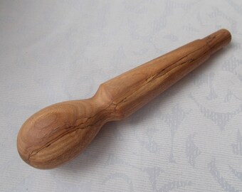 Handturned nostepinne, spinning tool, yarn winding. Skein winder, center pull ball. Yarn cake winder, rare wood, wpi tool, cm & inch measure