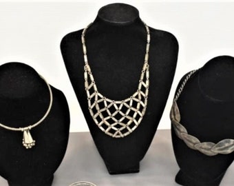 JW2 -- Your Choice Vintage NECKLACE Bold Statement HEAVY Bib Necklace Choker Necklace Leaf Sliver Tone Necklace Metal Necklace