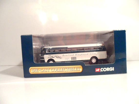 corgi diecast buses