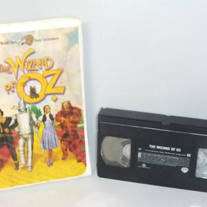 A122217BB11 Warner Bros. WIZARD of OZ Vhs Movie Vintage Vhs image 3
