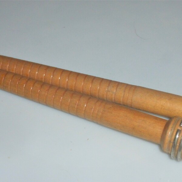 BX50 -- Lot of 2 Antique Wood Textile SEWING SPINDLE Bobbin Spool Thread Bobbin Cotton Spindle Yarn Spindle Loom Spools