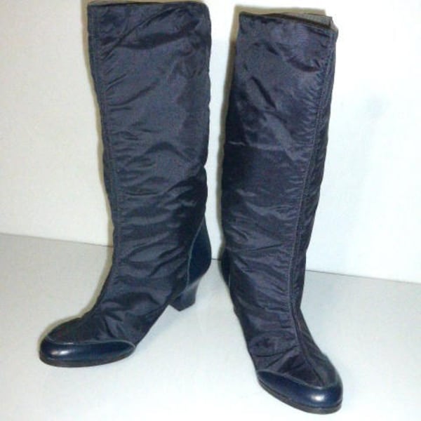 SH1 -- New Old Stock Vintage Woman's SNOW BOOTS Size 5 - 6 No Name Black Boots Rain Boot Driving Boots