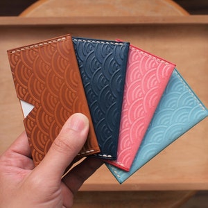 Mount Fuji Qinghai Wave Leather Card Holder (Handmade)