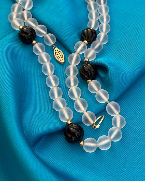 32” Art Deco Onyx and Frosted Quartz Necklace - 1… - image 7