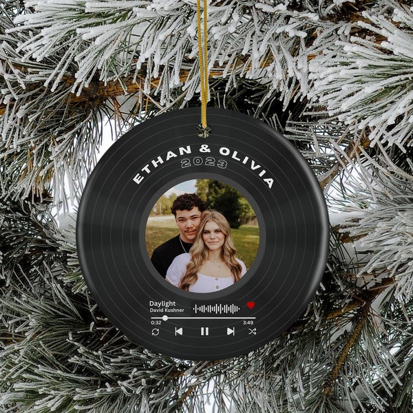 Personalized Song Ornament, Custom Record Ornament, Boyfriend Christmas Gift ideas, Wedding Song Gift, 1 Year Anniversary