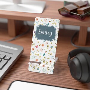 Personalized Cell Phone Stand, Teacher Appreciation, Back to School Gift, Cute Phone Holder, Desk Accessories