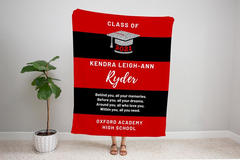 Graduation Blanket Glam Personalized Throw 2021 Graduation ...