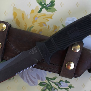 Sog Seal Pup Scout (horizontal) Carry Handmade Leather Sheath for Camping, Bushcraft and Tactical Use. w/o knife
