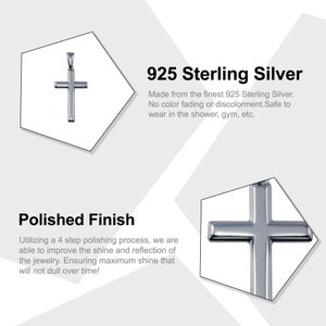 Op de afbeelding: Een zilveren kruishanger met een gepolijste afwerking, weergegeven in twee aanzichten. De tekst luidt 925 Sterling Silver, Made from the finest 925 Sterling Silver. No color fading or discolorment. Safe to wear in the shower, gym, etc. en Polished Finish.