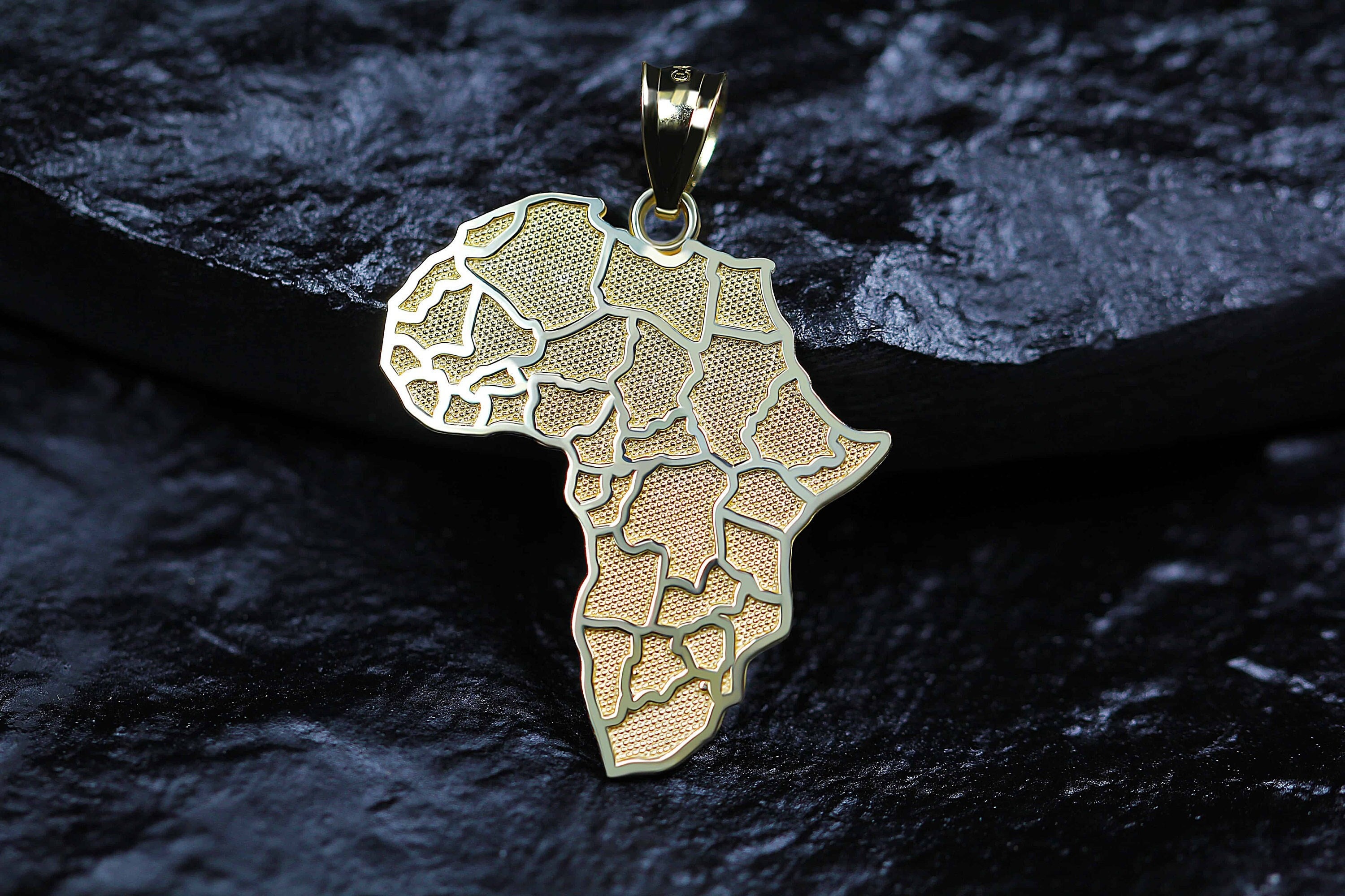 Iced Out Africa Map Pendant Necklace Chain Necklaces Iced Out Bling  Rhinestone Chain Necklace For Men colar masculino - AliExpress