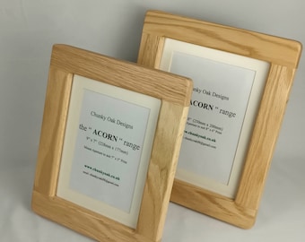Oak Picture Frame - 9" x 7"   Solid Oak 'ACORN'  Picture Frame   -  Hand Crafted  -  Available in various sizes & finishes