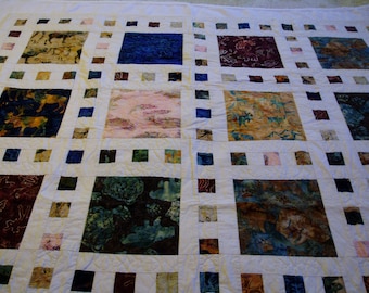 Hand Quilted Quilt - Alaskan Theme fabric - Lap Size Quilt