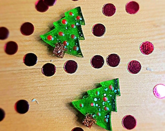 Christmas tree stud earrings - Unique gift - Christmas stocking filler -