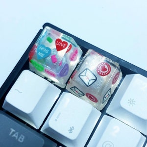 Teclas artesanales - Tecla ESC - perfil oem y sa - ¡Edición Love! Corazones - Carta de amor - Envío GRATIS al Reino Unido