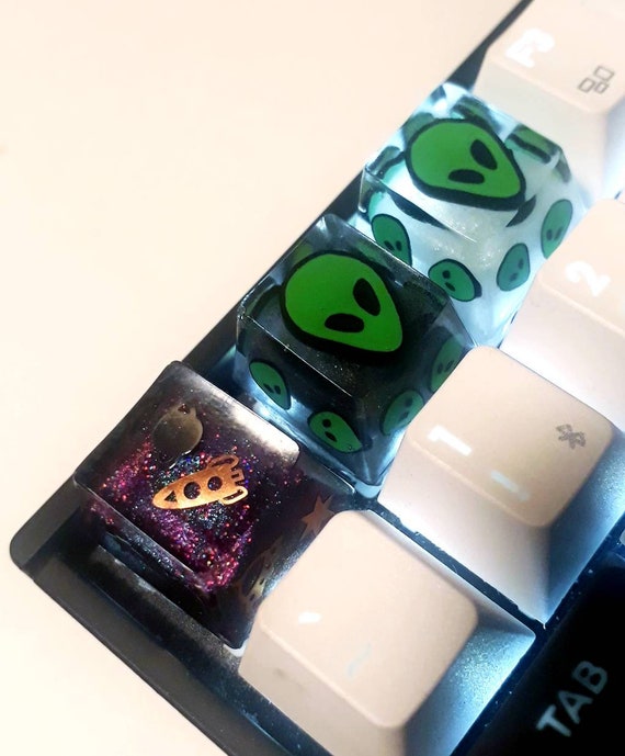 Artisan Keycaps ESC Key Space Glow in Dark Alien Dark Etsy