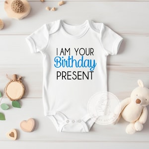 Funny Birthday Pregnancy Announcement to Husband, Pregnancy Reveal to Grandparents, Father&#39;s Day Gift Pregnancy, I am Your Birthday Present