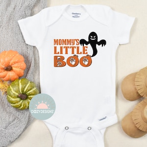 Halloween Baby Onesie ®, Ghost Baby Onesie, Halloween Baby Clothes, Toddler Halloween Shirt, Mommy&#39;s Little Boo