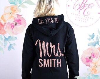 Mrs. and Date Sweatshirt. Personalized Bridal Hoodie. Unisex S-5XL. Wedding Zip-Up With Hood. Honeymoon Sweater. Wedding Anniversary