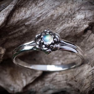 Sterling Silver Rainbow Moonstone Ring, Silver Flower Design image 1