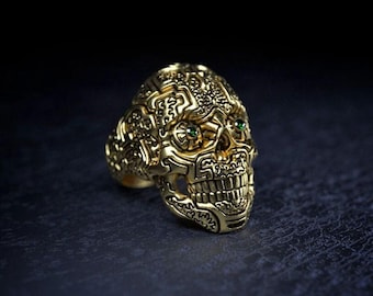 14K or 18K Gold Skull Ring with Emerald Eyes, Men's Memento Mori Jewelry