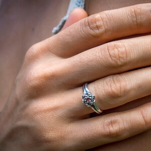 Sterling Silver Rainbow Moonstone Ring, Silver Flower Design image 10
