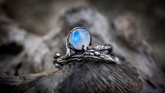Expensive moonstone ring deals