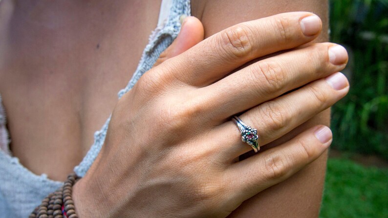 Sterling Silver Rainbow Moonstone Ring, Silver Flower Design image 9