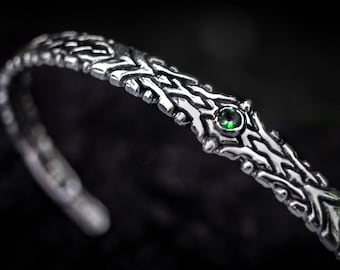 Sterling Silver Geometric Mens Cuff Bangle Bracelet with Tsavorite Gemstone