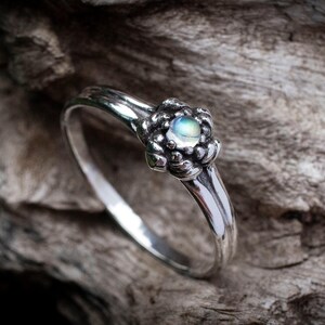 Sterling Silver Rainbow Moonstone Ring, Silver Flower Design image 2