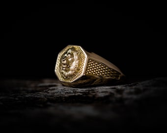 Siegelring mit Löwenkopf aus massivem 14-karätigem Gold für Herren, Symbol der Macht, handgefertigter Schmuck
