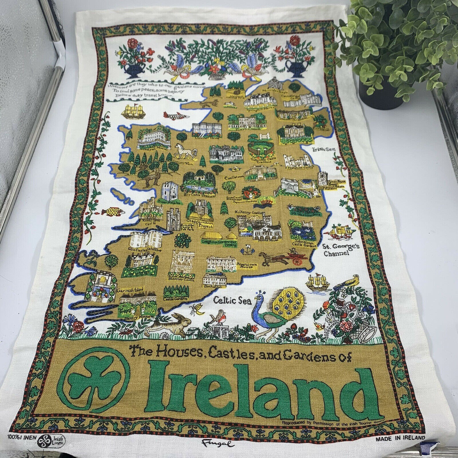 Fingal Irish Leinen Geschirrtuch oder Wandbehang Häuser | Etsy