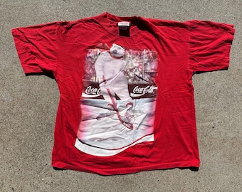 Vintage 1993 Coca-Cola Polar Bear Hockey T-shirt med enkelsöm och grafiskt tryck