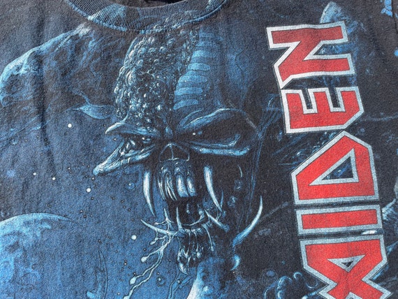 2010 Iron Maiden The Final Frontier All Over Prin… - image 2